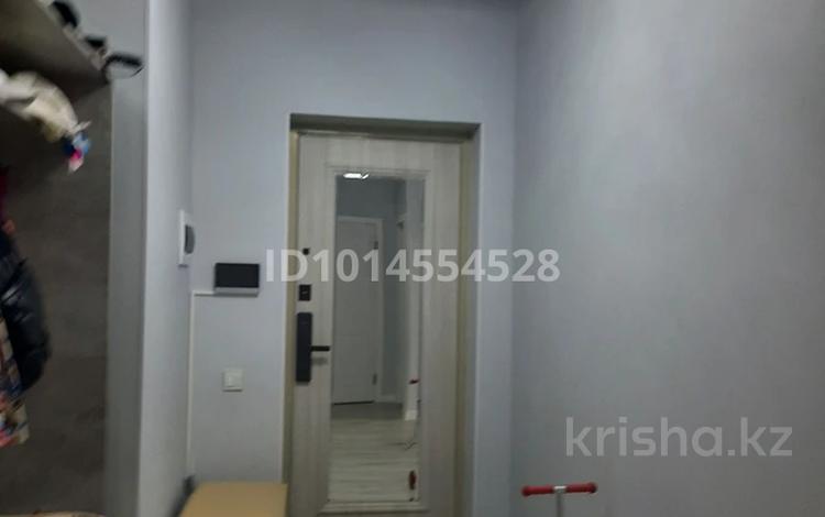 3-бөлмелі пәтер · 80 м² · 4/10 қабат, Илияса Есенберлина 20, бағасы: 55 млн ₸ в Усть-Каменогорске — фото 2