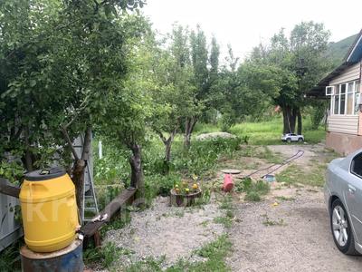 Үйдің бір бөлігі · 3 бөлме · 50 м² · 8 жүзд., Мичурина 52/1, бағасы: 63 млн ₸ в 
