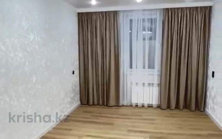 2-комнатная квартира · 45 м² · 4/5 этаж, мкр Самал 8 за 14.5 млн ₸ в Таразе — фото 2