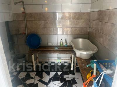 Отдельный дом · 4 комнаты · 100 м² · 8 сот., Сыздыкова 153 153 — Сыздыкова за 21 млн 〒 в Таразе