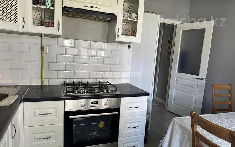 3-бөлмелі пәтер · 84 м² · 1/5 қабат, 17-ш/а. 77, бағасы: 31 млн ₸ в Актау, 17-й мкр — фото 2