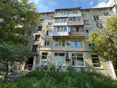 2-бөлмелі пәтер · 44 м² · 2/5 қабат, Потанина 27, бағасы: 15.5 млн ₸ в Усть-Каменогорске