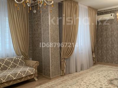 Пәтерлер в Мангистауской обл.: 3-бөлмелі пәтер · 116 м² · 4/5 қабат, 32Б мкр 6 — Школа-интернат Дарын, бағасы: 30.6 млн 〒 3-бөлмелі пәтер · 116 м² · 4/5 қабат, 32Б мкр 6 — Школа-интернат Дарын, бағасы: 30.6 млн 〒 в Актау