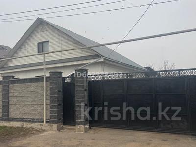 Отдельный дом · 4 комнаты · 137 м² · 8 сот., Рысқұлова 15 — Жастар за 65 млн 〒 в 