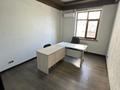 Офисы, кабинеты и рабочие места · 70 м² за 600 000 ₸ в Алматы, Медеуский р-н — фото 9