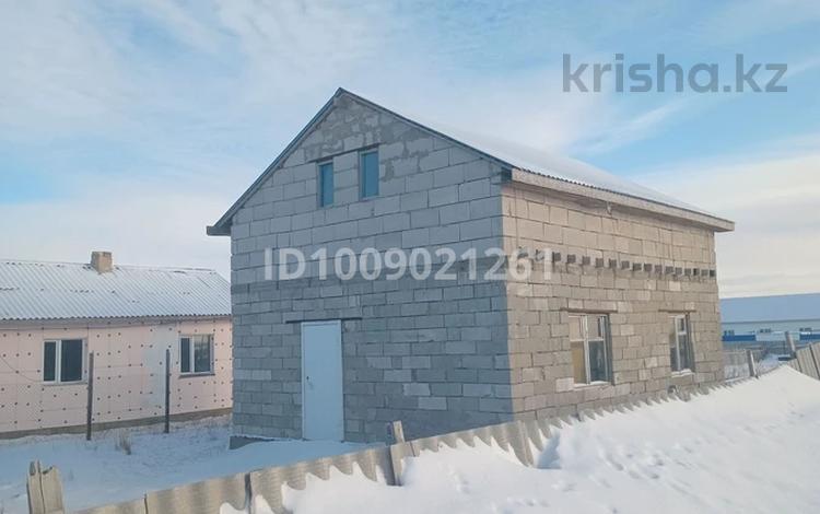 Отдельный дом · 3 комнаты · 95 м² · 10 сот., С.курлыс — 1 улица 1 дом за 7 млн 〒 в Караганде — фото 2
