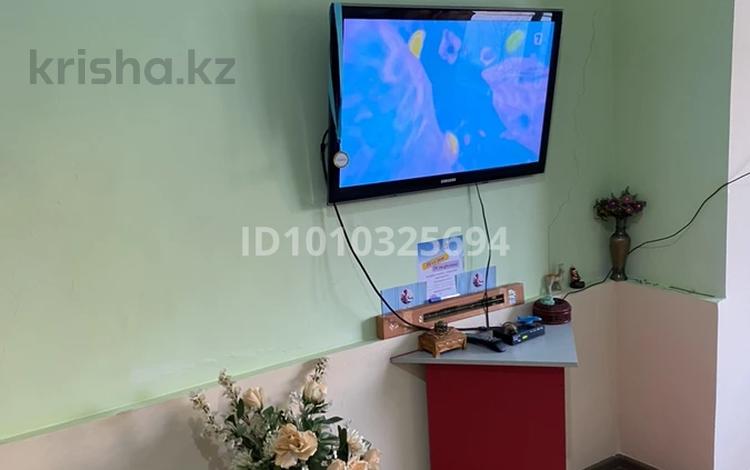 1-бөлмелі пәтер · 32 м² · 1/3 қабат, мкр Юго-Восток, Университетская 78/15, бағасы: 12.2 млн ₸ в Караганде, Казыбек би р-н — фото 2