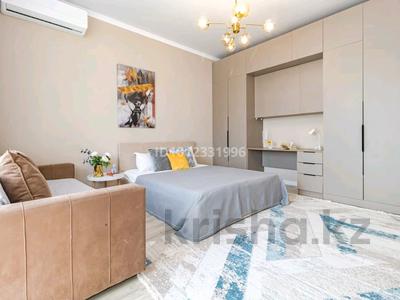 1-комнатная квартира · 40 м² · 5/12 этаж, ул. Толе Би 59 — Хан шатыр за 20 000 〒 в Астане, Нура р-н