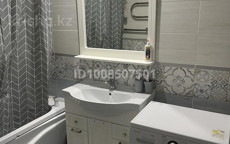 3 комнаты · 98 м² · 8/22 этаж, Валиханова — Валиханова за 60 000 ₸ в Астане, р-н Байконур — фото 7
