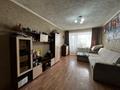 3-бөлмелі пәтер · 43 м² · 3/5 қабат, Майкудук, 12й микрорайон, бағасы: 11 млн ₸ в Караганде, Алихана Бокейханова р-н