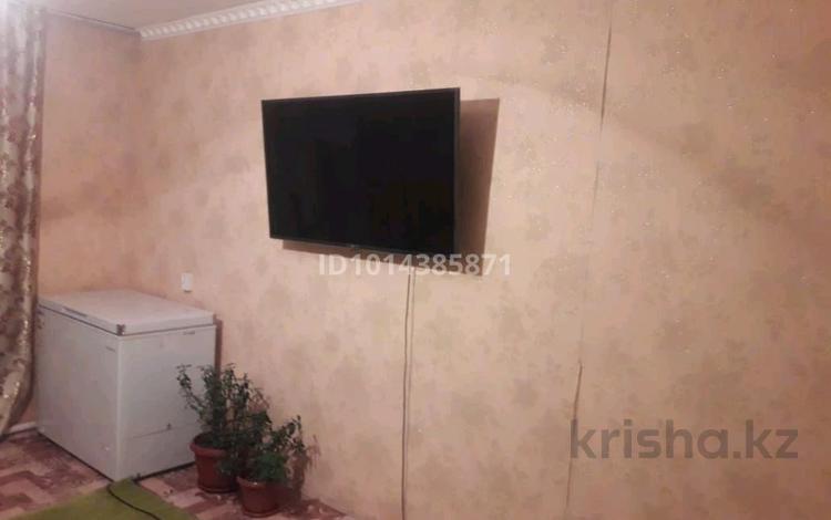 3-бөлмелі пәтер · 68 м² · 2/2 қабат, Батырханова 95, бағасы: 20 млн ₸ в  — фото 2