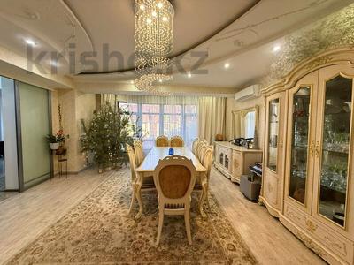 11-комнатная квартира · 420 м² · 3/4 этаж, Керей-Жәнібек хандар 29 — Аль Фараби за 1 млн ₸ в Алматы, Медеуский р-н