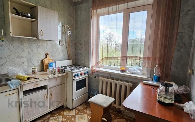 2-бөлмелі пәтер · 44 м² · 5/5 қабат, Лободы 33, бағасы: 11.5 млн ₸ в Караганде, Казыбек би р-н — фото 2