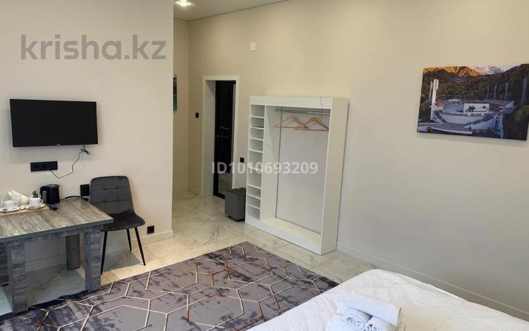 1-бөлмелі пәтер · 25 м² · 1 қабат, мкр Коктобе, Мкр кок тобе Ул радлова 30 30 — Ул Радлова 30, бағасы: 30 000 〒 в Алматы, Медеуский р-н — фото 5