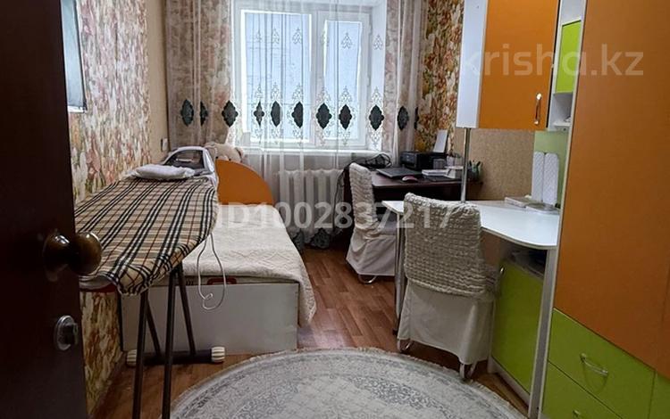 3-комнатная квартира · 56 м² · 4/5 этаж, Ауезова 30 за 20 млн 〒 в  — фото 2