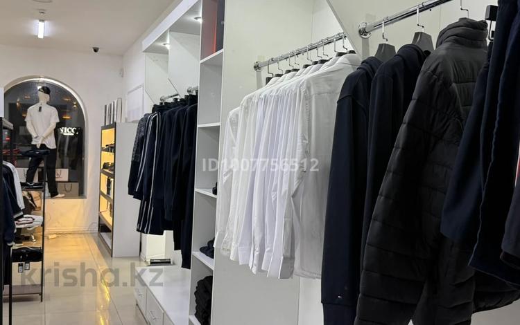 Мужской одежды · 50 м² за 300 000 〒 в Таразе — фото 2