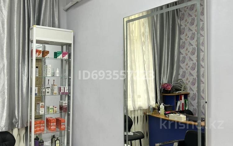 Салон красоты со свежим ремонтом, 25 м² за 750 000 〒 в Павлодаре — фото 2