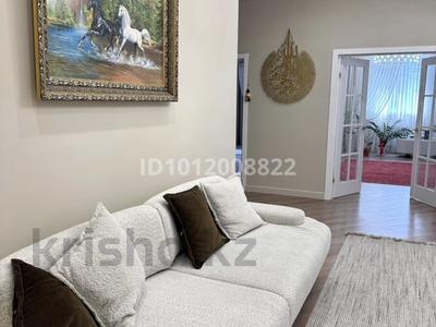 4-комнатная квартира · 135 м² · 5/12 этаж, 17-й мкр. 54 за 64.5 млн ₸ в Актау, 18-й мкр 