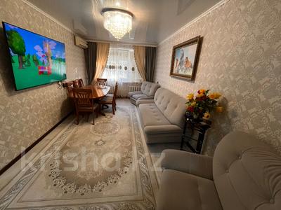 3-комнатная квартира · 68 м² · 1/9 этаж, Камзина 27 за 16.5 млн ₸ в Аксу