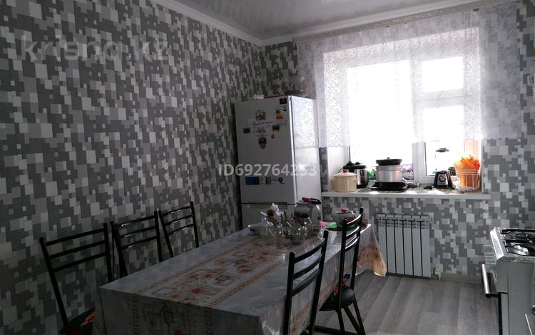 3-комнатная квартира · 75 м² · 5/5 этаж, Азербайджанская 50 за 21 млн ₸ в Зачаганске — фото 2