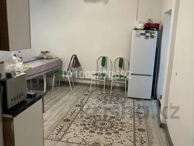 Жеке үй · 3 бөлме · 80 м² · 7 жүзд., Достық 7 — Бостандык, бағасы: 10 млн ₸ в Западно-Казахстанской обл., Достык