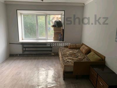 1-бөлмелі пәтер · 18 м² · 2/5 қабат, ул. Хиуаз Доспановой 58А, бағасы: 4 млн ₸ в Уральске, мкр Школьник