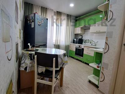 3-комнатная квартира, 70 м², 5/5 этаж, 8 микрорайон за 20 млн 〒 в Темиртау