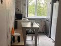 2-комнатная квартира · 44.2 м² · 4/5 этаж, Майкудук, 13й микрорайон 42 за 10.5 млн ₸ в Караганде, Алихана Бокейханова р-н