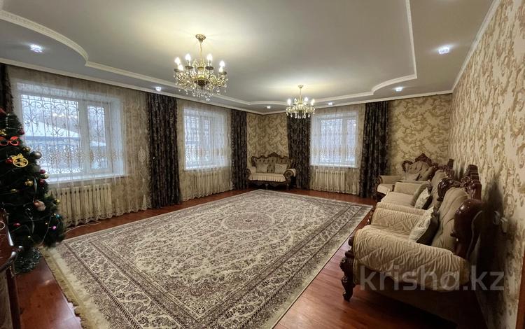 Магазины и бутики · 250 м² за 110 млн 〒 в Семее — фото 2