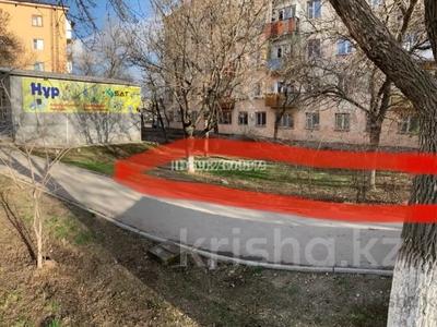Жер телімі · 1 сотық, Толе би под Бизнес 49г — Хорошая точка для бизнеса, бағасы: 10 млн ₸ в Кентау