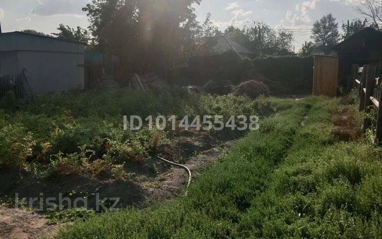 2-бөлмелі пәтер · 35 м² · 1/1 қабат, 2 линия 43, бағасы: 10 млн ₸ в Семее, Красный Кордон — фото 2