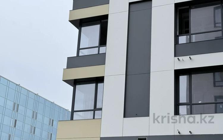 3-бөлмелі пәтер · 75.8 м² · 9/12 қабат, Е- 496 6, бағасы: 52.5 млн ₸ в Астане, Есильский р-н — фото 17