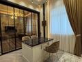 4-комнатная квартира · 180 м² · 6 этаж, Кабанбай батыра 9 за 900 000 ₸ в Астане, Нура р-н — фото 3