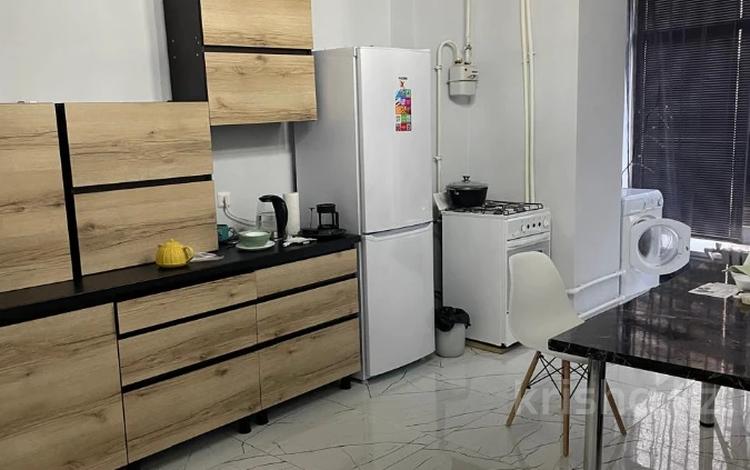 1-комнатная квартира · 54 м² · 1/9 этаж, мкр Болашак, бокенбай батыра за 12.5 млн ₸ в Актобе — фото 11