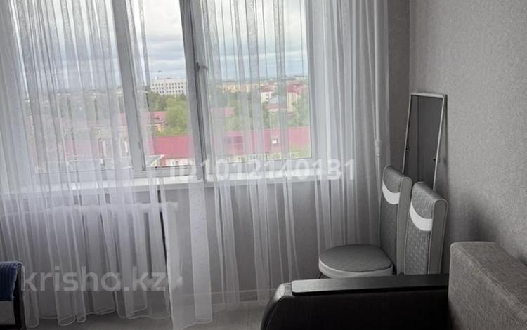 2-комнатная квартира · 48 м² · 10/12 этаж, Просп. Нуркена Абдирова 16/2 за 250 000 ₸ в Караганде — фото 2