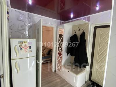 3-бөлмелі пәтер · 54 м² · 6/9 қабат, просп. Металлургов 13, бағасы: 12 млн ₸ в Темиртау