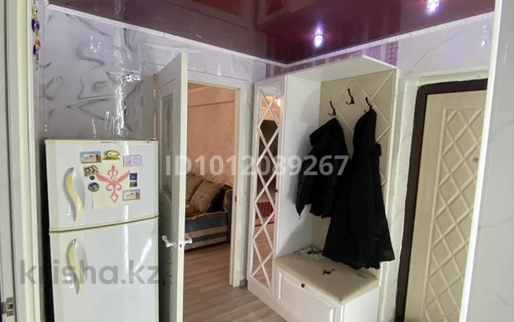 3-бөлмелі пәтер · 54 м² · 6/9 қабат, просп. Металлургов 13, бағасы: 12 млн ₸ в Темиртау — фото 2