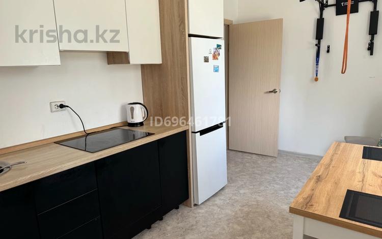 1 бөлме · 45 м² · 3 қабат, Кенесары 9 — Сарыарка, бағасы: 90 000 ₸ в Астане, Сарыарка р-н — фото 2