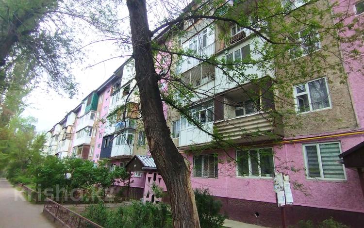 2-бөлмелі пәтер · 46 м² · 3/5 қабат, мкрн Талас 28, бағасы: 15.2 млн ₸ в Таразе — фото 2