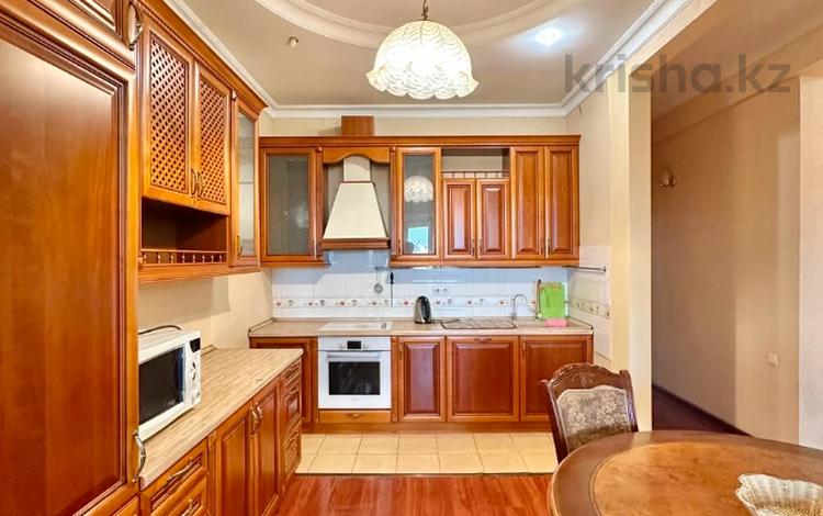 3-бөлмелі пәтер · 100 м² · 6/12 қабат, Мауленова 111, бағасы: 82 млн ₸ в Алматы, Алмалинский р-н — фото 7