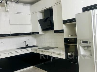 Аренда квартир в Алматы: 3-комнатная квартира · 103 м² · 2/18 этаж · помесячно, Алишера Навои 208 — Торайгырова за 490 000 〒 3-комнатная квартира · 103 м² · 2/18 этаж · помесячно, Алишера Навои 208 — Торайгырова за 490 000 〒 в Алматы, Ауэзовский р-н