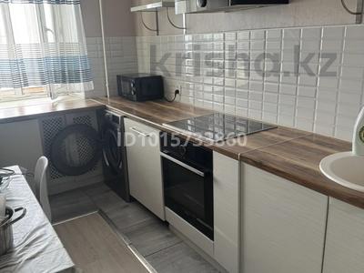 3-бөлмелі пәтер · 70 м² · 12/14 қабат, Ауэзова 3, бағасы: 280 000 ₸ в Семее