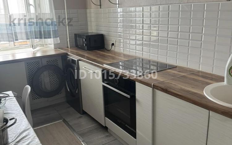 3-бөлмелі пәтер · 70 м² · 12/14 қабат, Ауэзова 3, бағасы: 280 000 ₸ в Семее — фото 2
