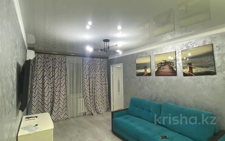 1-комнатная квартира, 45 м², 4/5 этаж посуточно, Самал 37 за 10 000 〒 в Талдыкоргане — фото 8
