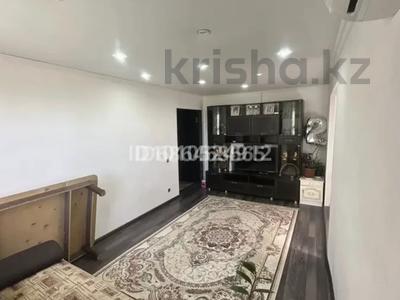 2-бөлмелі пәтер · 53 м² · 1/3 қабат, Астана даңғылы 2 — Ақжол строительный магазин жақта, бағасы: 13 млн ₸ в Аксукенте