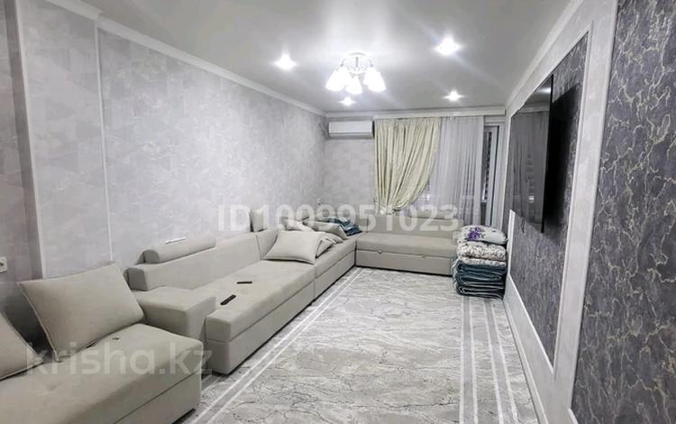3-комнатная квартира · 92 м² · 9/12 этаж, мкр Кайтпас 1, Байдибек би 116 за 270 000 ₸ в Шымкенте, Каратауский р-н — фото 2