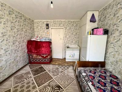 2-бөлмелі пәтер · 40.6 м² · 2/9 қабат, Назарбаева, бағасы: 6.3 млн ₸ в Уральске