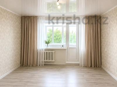 1-комнатная квартира · 43 м² · 4/5 этаж, Майкудук, Майкудук, мкр Голубые пруды за 16.9 млн ₸ в Караганде, Алихана Бокейханова р-н