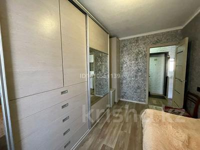 2-бөлмелі пәтер · 44.4 м² · 1/5 қабат, Пришахтинск, Пришахтинск, 22й микрорайон 6, бағасы: 13.5 млн ₸ в Караганде, Алихана Бокейханова р-н