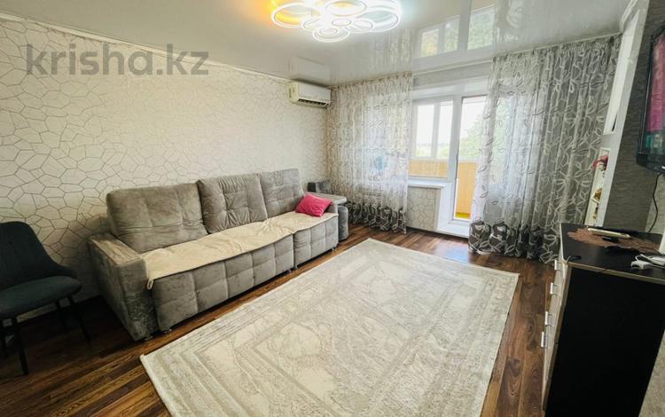 3-комнатная квартира · 68 м² · 9/10 этаж, Камзина 163 за ~ 28.9 млн ₸ в Павлодаре — фото 2